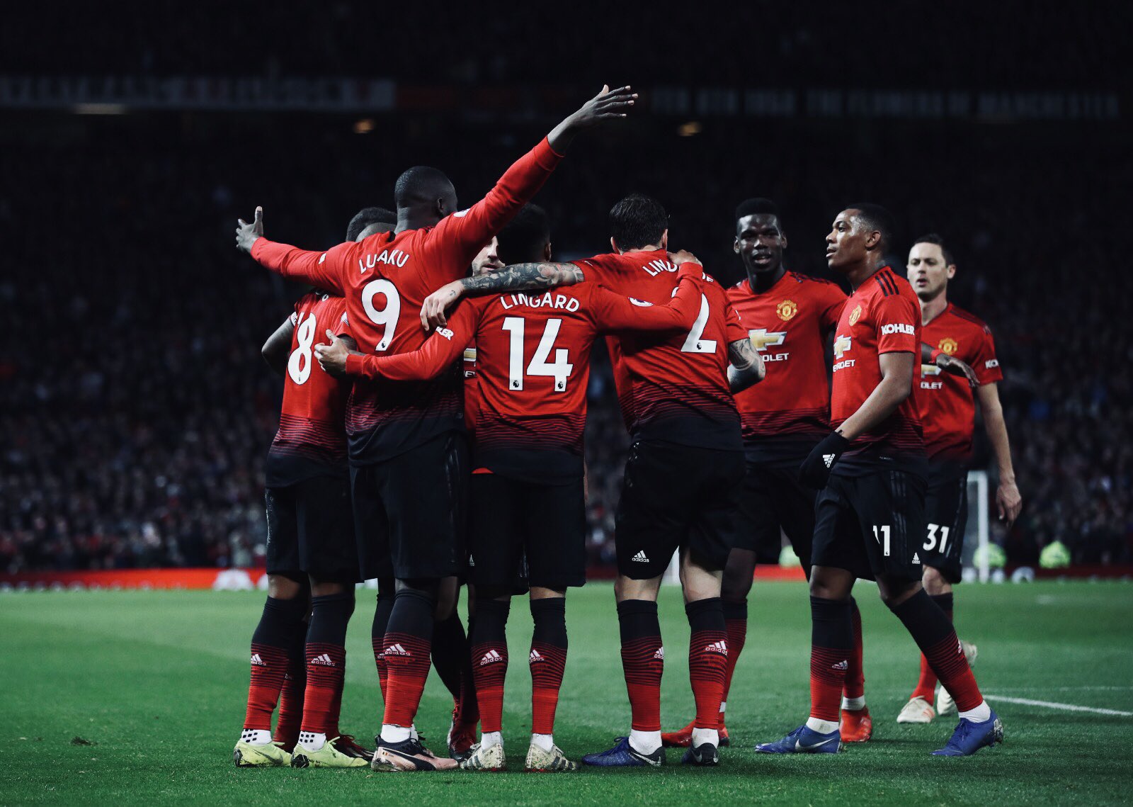 土媒：费内巴切已付穆帅875万欧解约金，不想再付75万欧住宿费